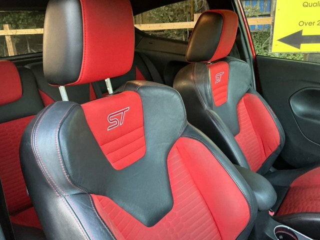 Ford Fiesta 1.0 Ecoboost 125 Titanium Zero Road Tax Red #16
