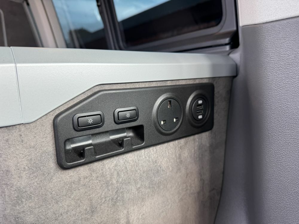 Volkswagen California Mpv Grey #16