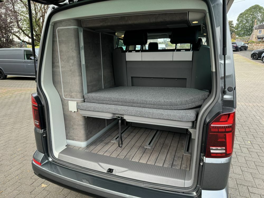 Volkswagen California Mpv Green #12