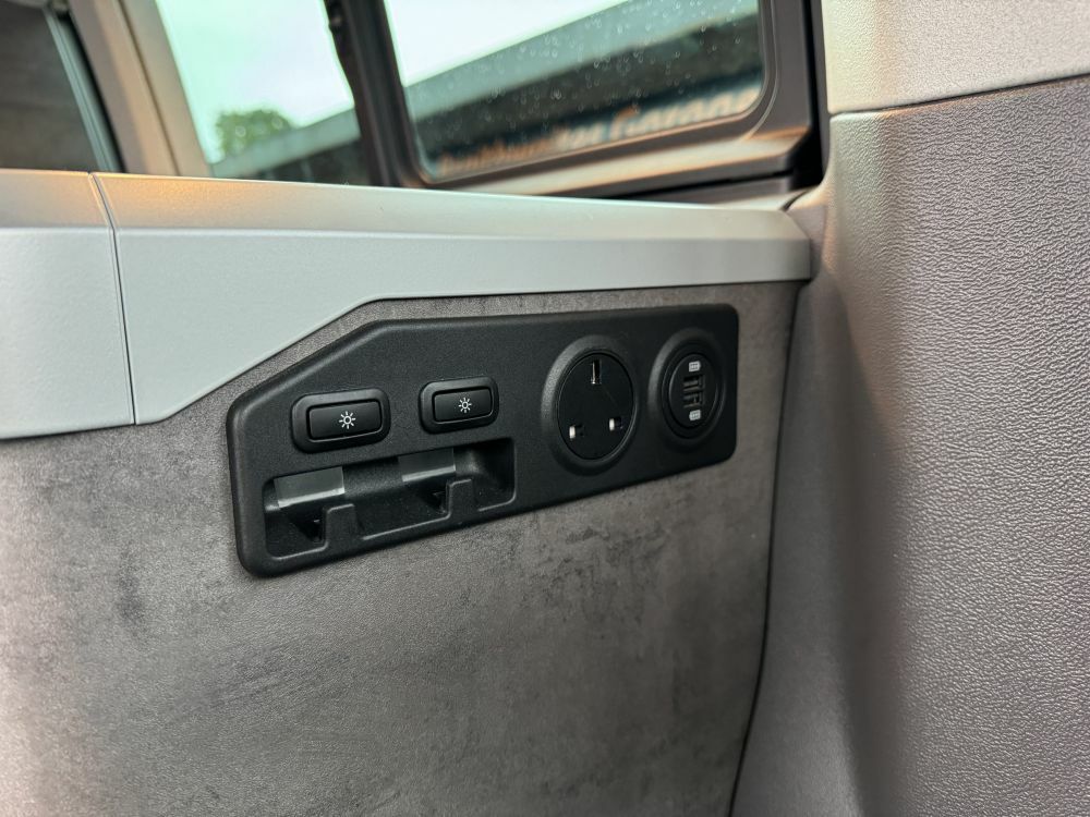 Volkswagen California Mpv Green #16
