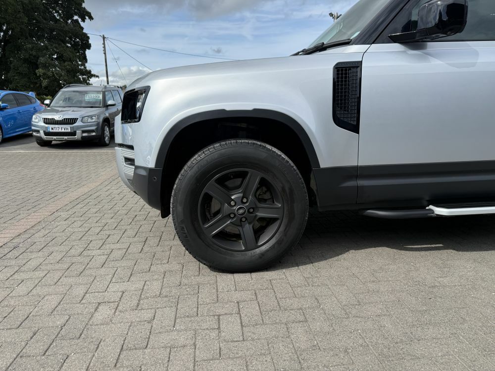 Land Rover Defender 90 3.0 P400 Mhev Xs Edition 4Wd Euro 6 Ss Silver #12