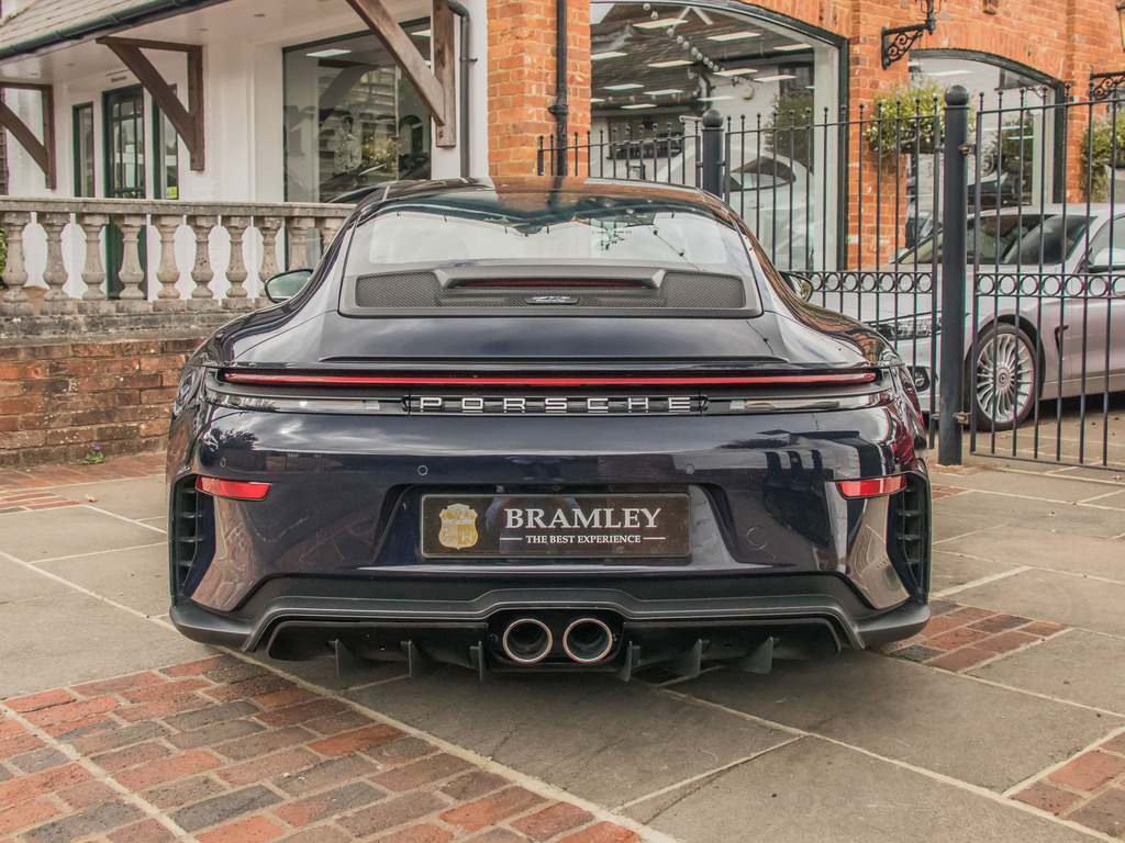 Porsche 911 Gts T-hybrid Pdk Grey #8