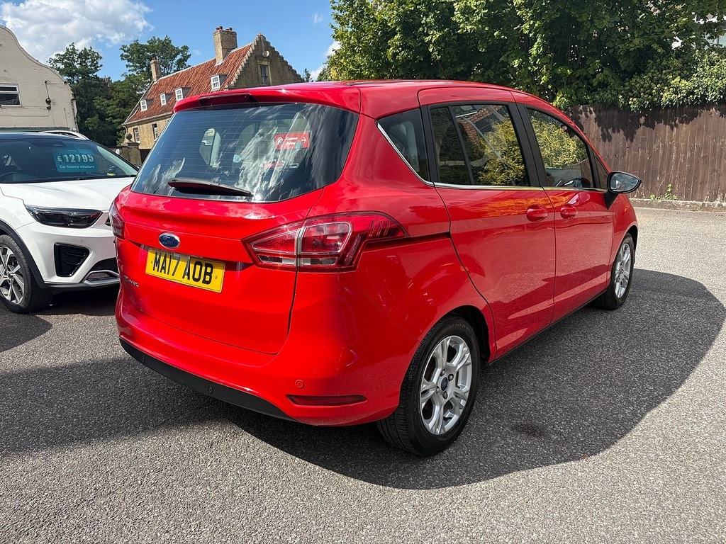 Ford B-Max Zetec Navigator Red #6