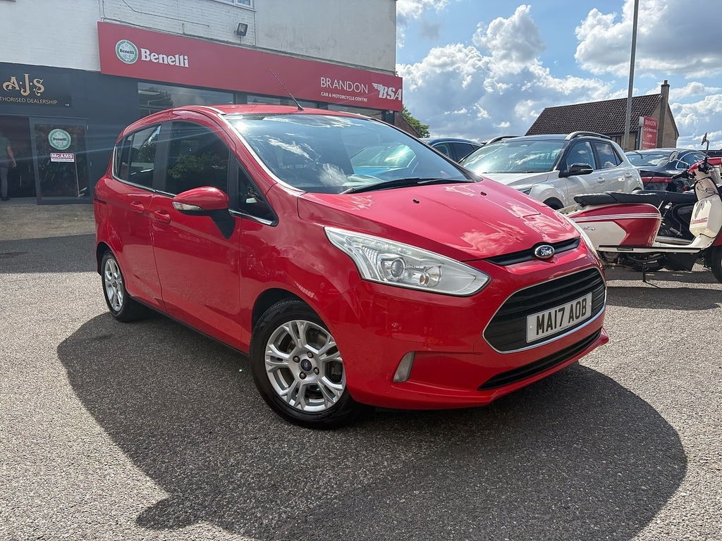 Ford B-Max Zetec Navigator Red