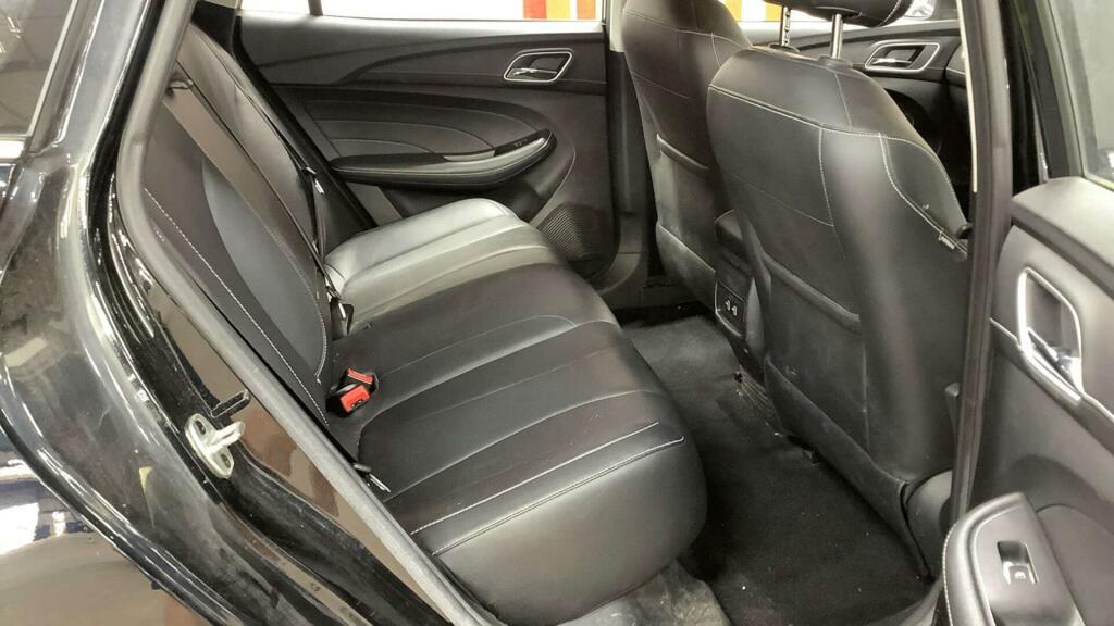MG MG5 61.1Kwh Exclusive Long Range Estate A White #8