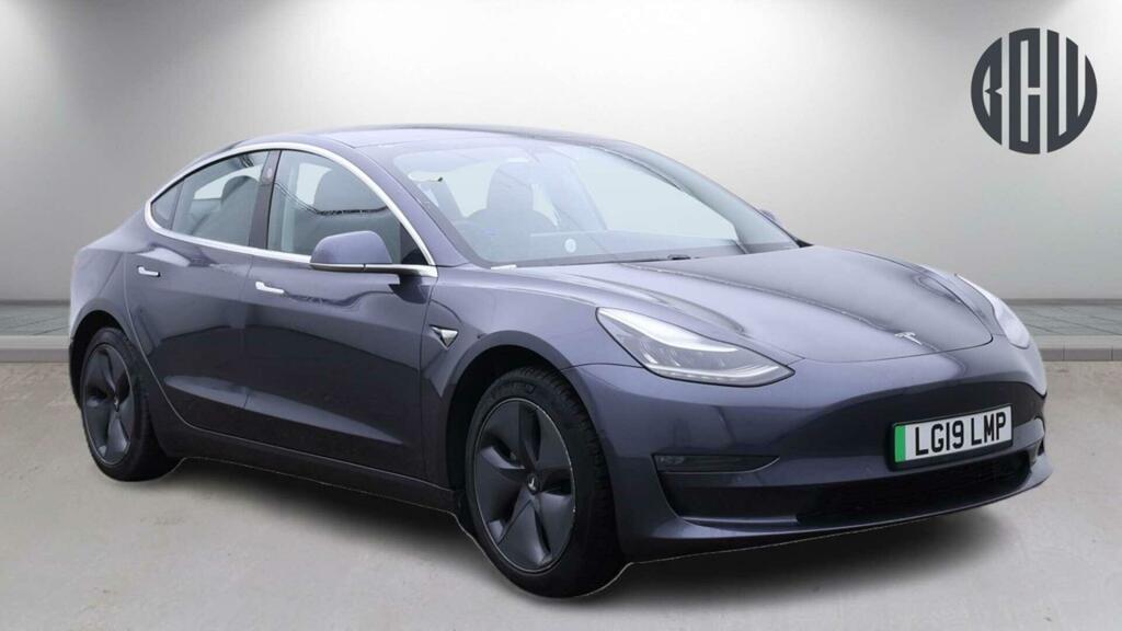 Tesla Model 3 Standard Range Plus Grey