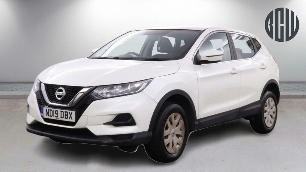 Nissan Qashqai Visia White #2