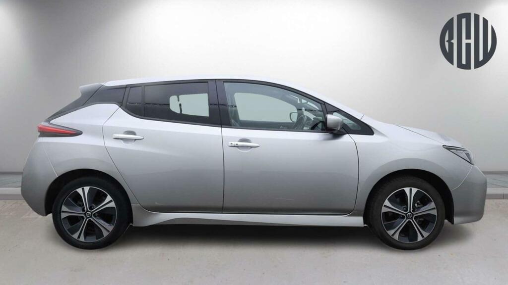 Nissan Leaf E N-connecta Silver #5