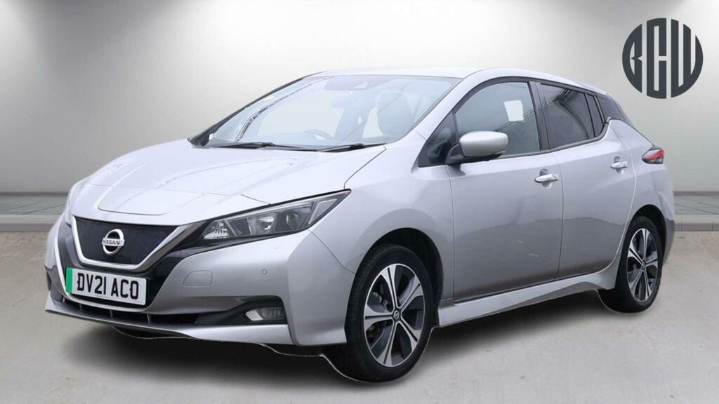 Nissan Leaf E N-connecta Silver #2