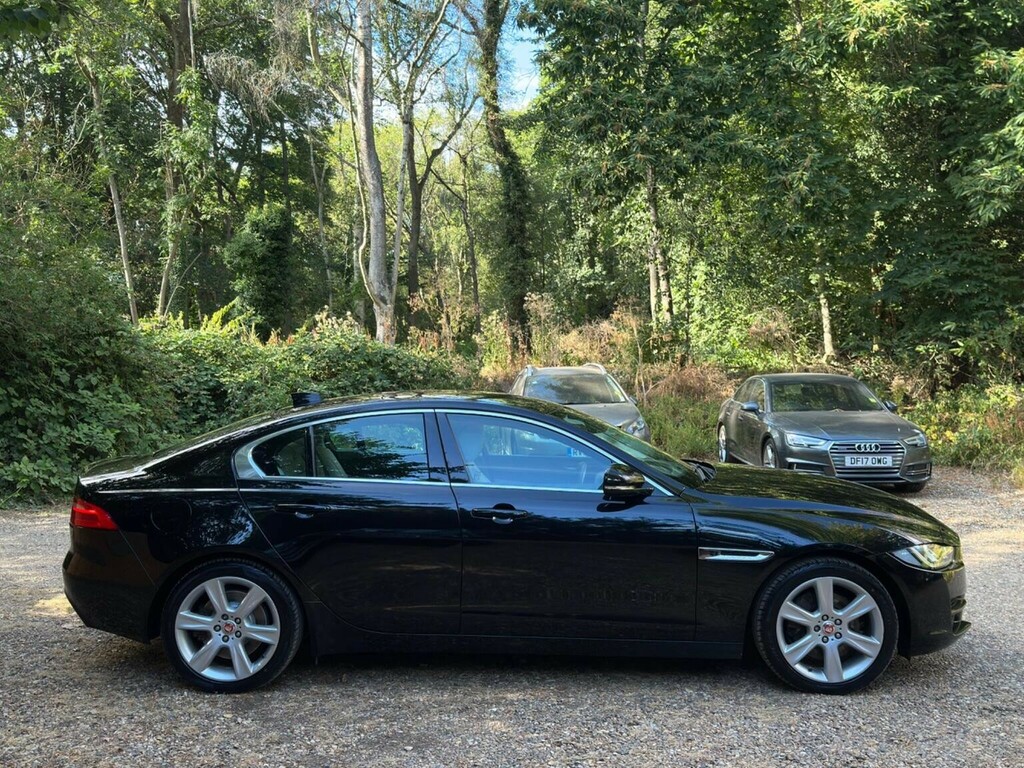 Jaguar XE 2.0I Gpf R-sport Euro 6 Ss Grey #8