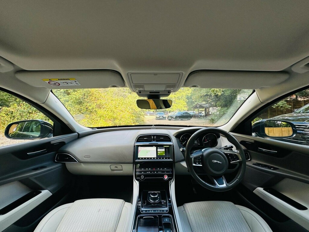 Jaguar XE 2.0I Gpf R-sport Euro 6 Ss Grey #22