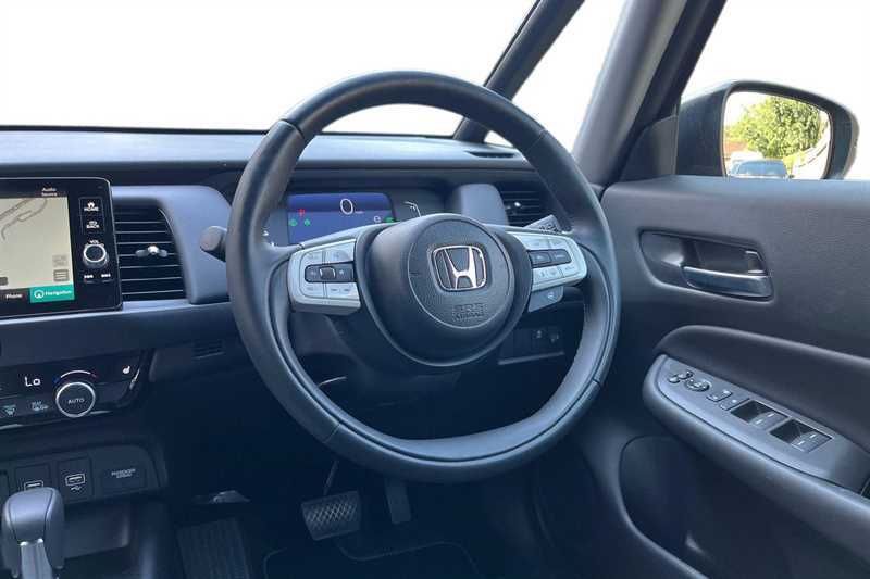 Honda Jazz 1.5 I-mmd Hybrid Advance Ecvt Black #4