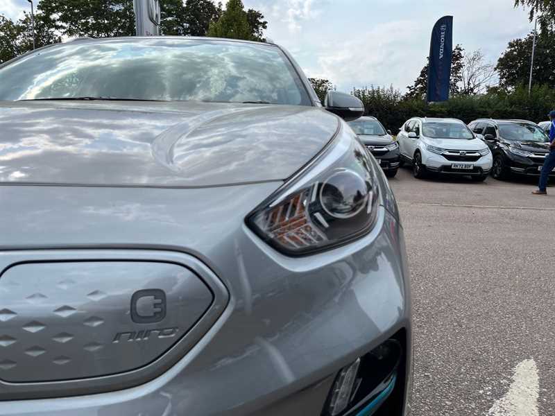 Kia e-Niro 150Kw 2 Long Range 64Kwh NJ22KNX Grey #4