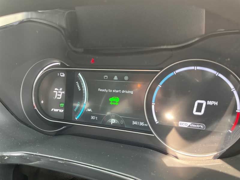 Kia e-Niro 150Kw 2 Long Range 64Kwh NJ22KNX Grey #5