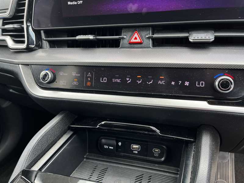 Kia Sportage 1.6T Gdi 48V Isg Gt-line S Dct GV23OWO Silver #3