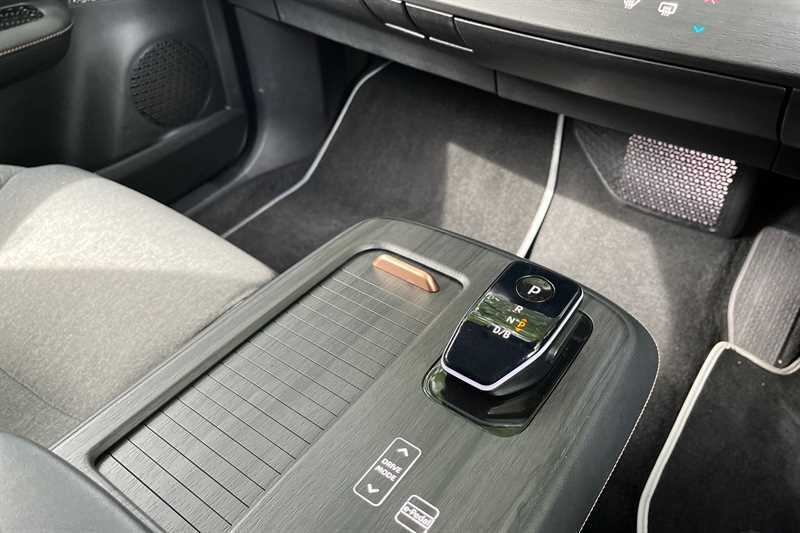 Nissan Ariya 160Kw Advance 63Kwh 22Kwch Green #6
