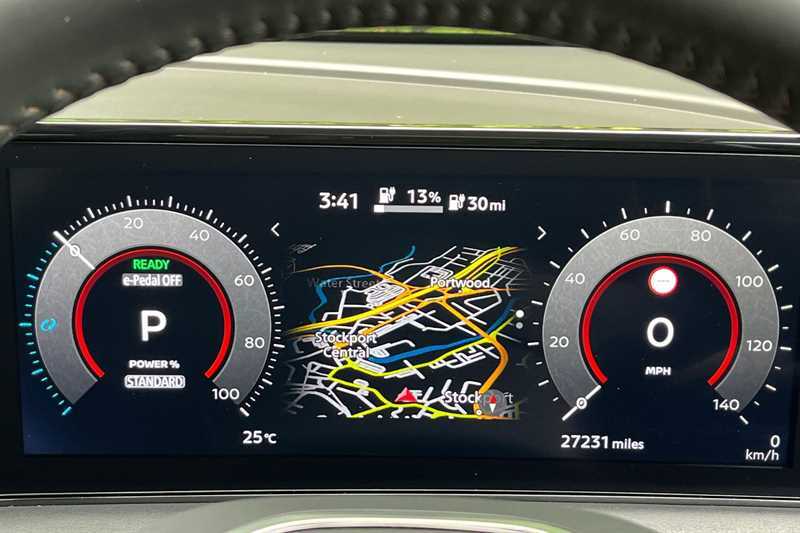 Nissan Ariya 160Kw Advance 63Kwh 22Kwch Green #3