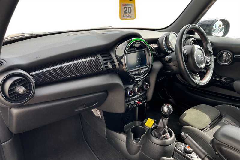 Mini Hatch 2.0 Cooper S Sport II NL69DDZ Grey