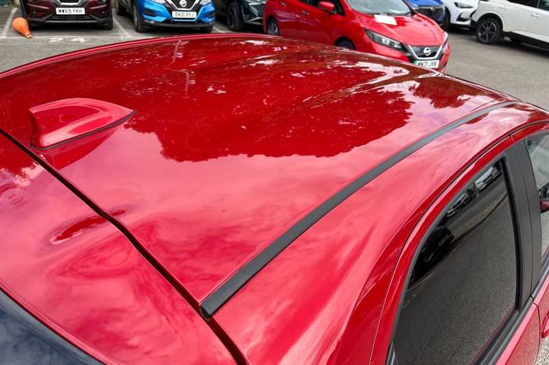Toyota Yaris 1.5 Hybrid Design Cvt MM23BBF Red #2