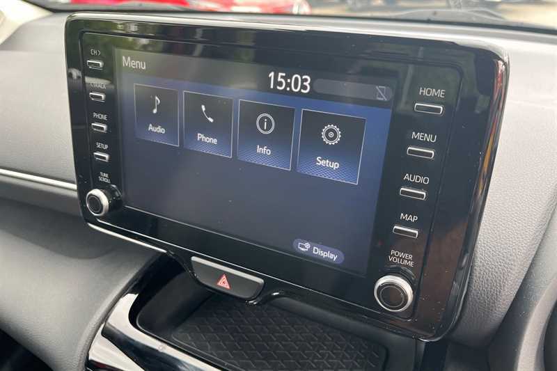 Toyota Yaris Cross 1.5 Hybrid Icon Cvt PJ72OVX Red #3
