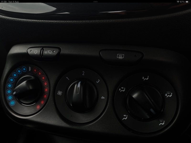 Vauxhall Adam 1.2I Griffin Hatchback Euro 6 7 Black #19