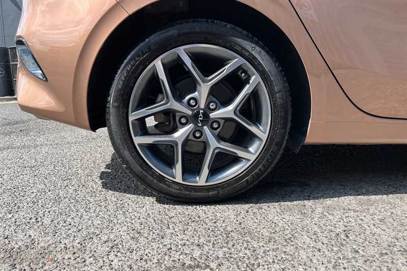 Kia Ceed 1.5T Gdi Isg 3 Brown #6