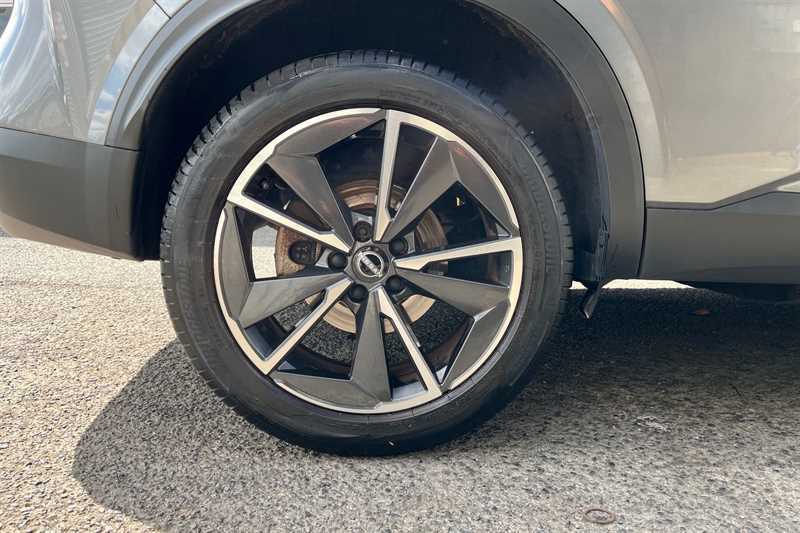 Nissan Qashqai 1.3 Dig-t Mh 158 Tekna Xtronic Grey #6