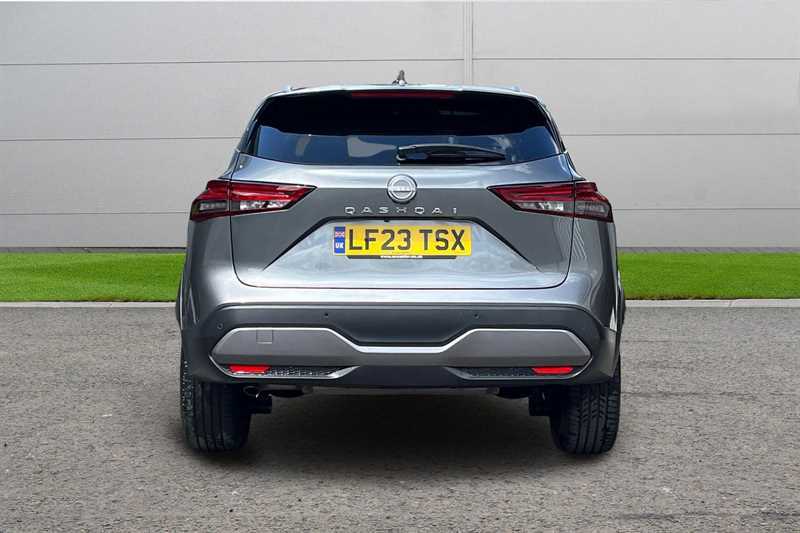 Nissan Qashqai 1.3 Dig-t Mh 158 Tekna Xtronic Grey #4