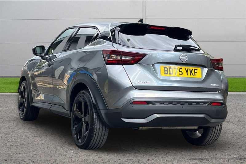 Nissan Juke 1.6 Hybrid Tekna Grey #2