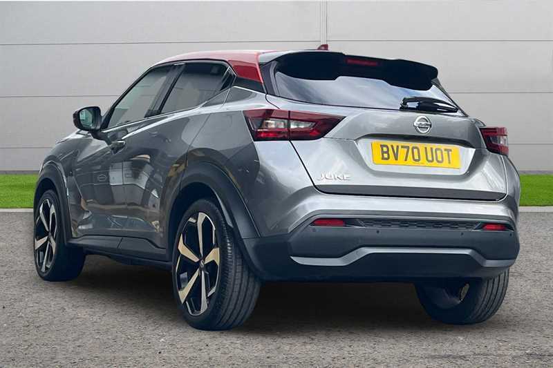 Nissan Juke 1.0 Dig-t Tekna Grey #2