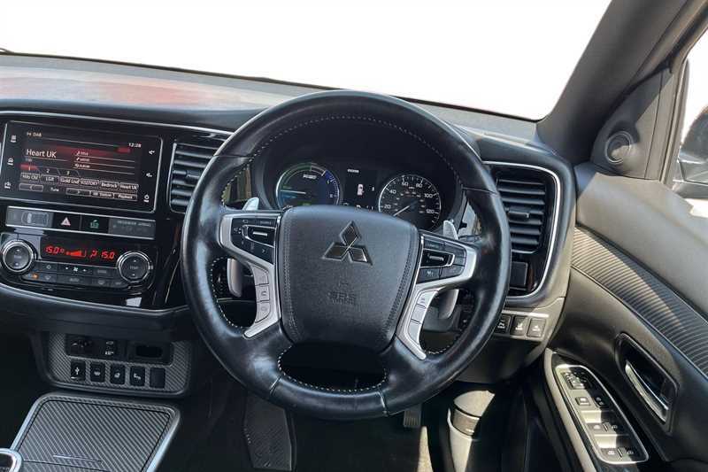 Mitsubishi Outlander 2.0 Mivec 4 Cvt 4Wd Euro 6 Ss Silver #13