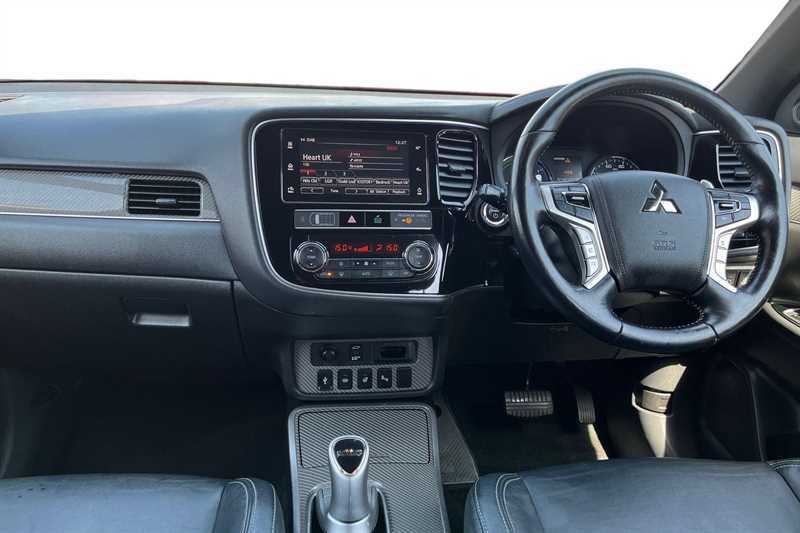 Mitsubishi Outlander 2.4 Phev 4Hs Black #4