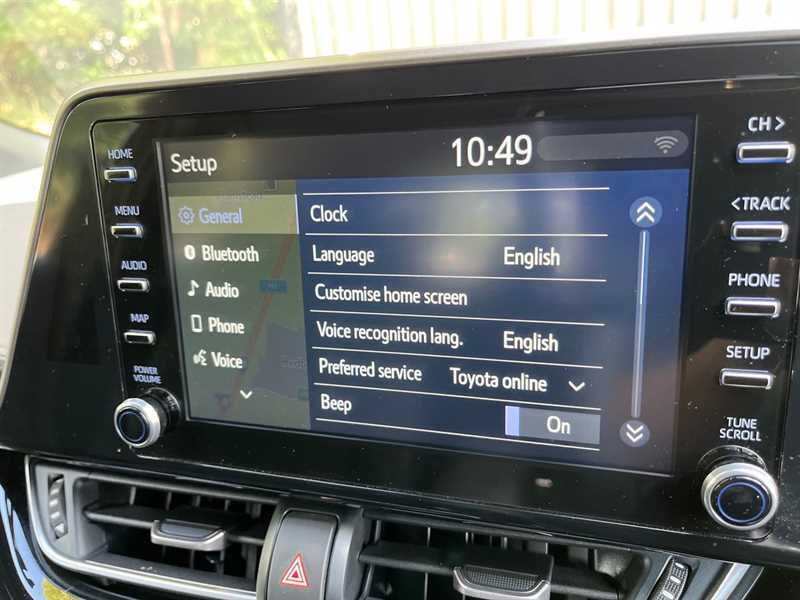Toyota C-Hr 1.8 Hybrid Excel Cvt KE71LDZ Silver #2