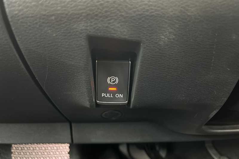Nissan Ariya 160Kw Evolve 63Kwh Green #21