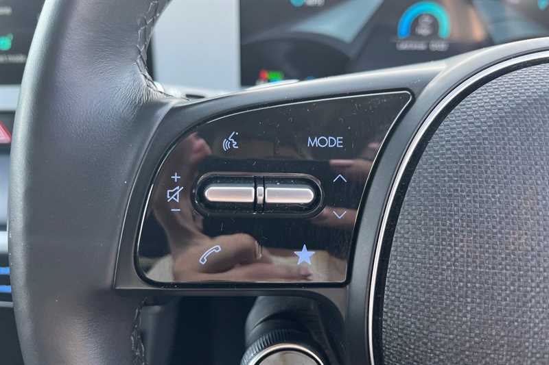 Hyundai Ioniq 5 160Kw Ultimate 73 Kwh OE22DZH Gold #6