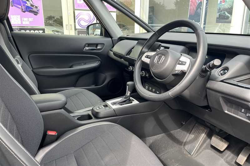 Honda Jazz 1.5 I-mmd Hybrid Elegance Ecvt Blue #23