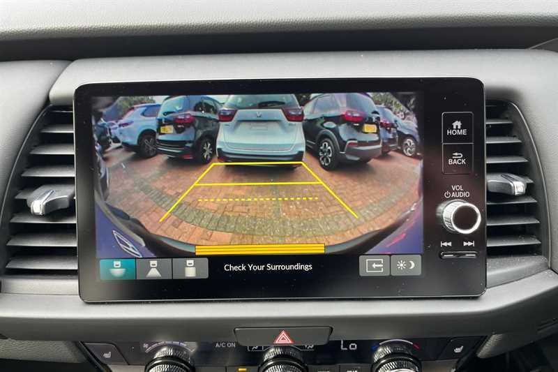Honda Jazz 1.5 I-mmd Hybrid Elegance Ecvt Blue #15