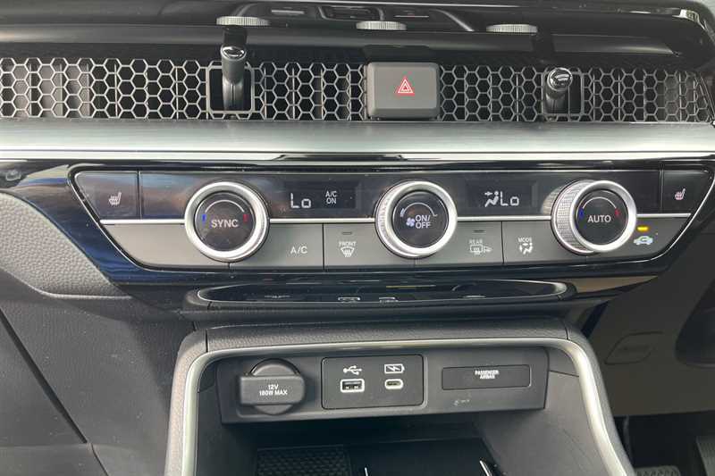 Honda Cr-V 2.0 17.7Kwh Advance Tech Suv Plug-in Hy White #16