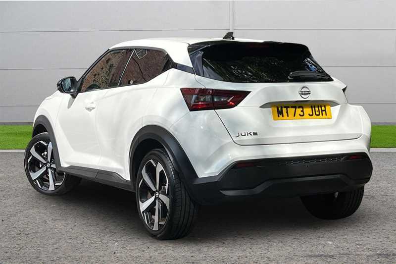 Nissan Juke 1.0 Dig-t 114 Tekna White #2