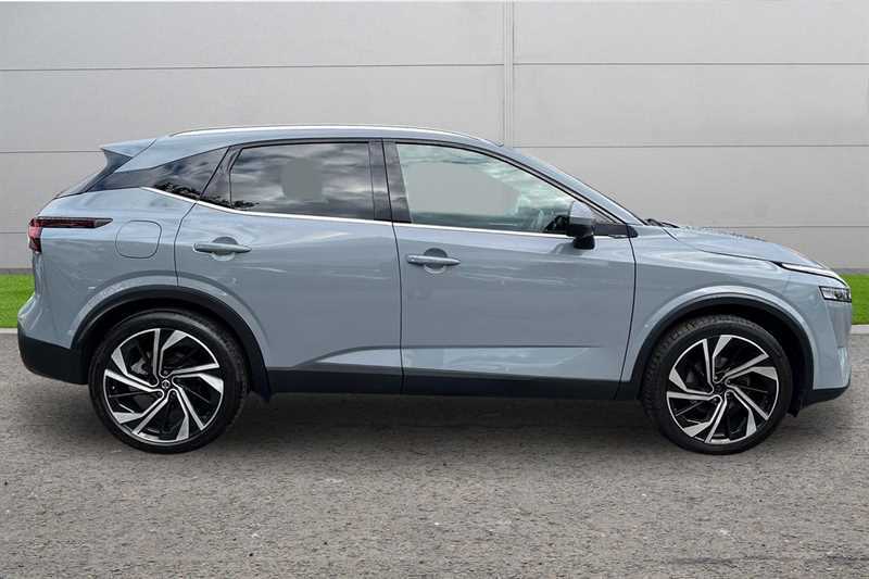 Nissan Qashqai 1.3 Dig-t Mh 158 Tekna Xtronic Grey #3