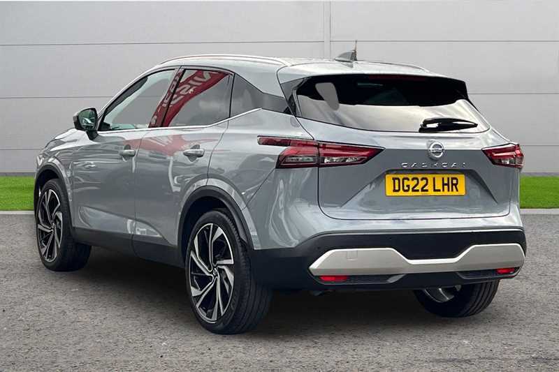 Nissan Qashqai 1.3 Dig-t Mh 158 Tekna Xtronic Grey #2