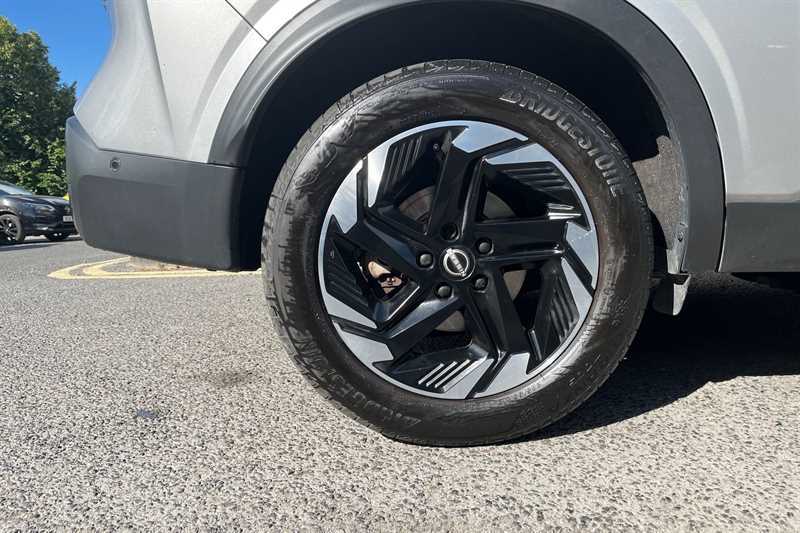 Nissan Qashqai 1.5 E-power N-connecta Silver #6