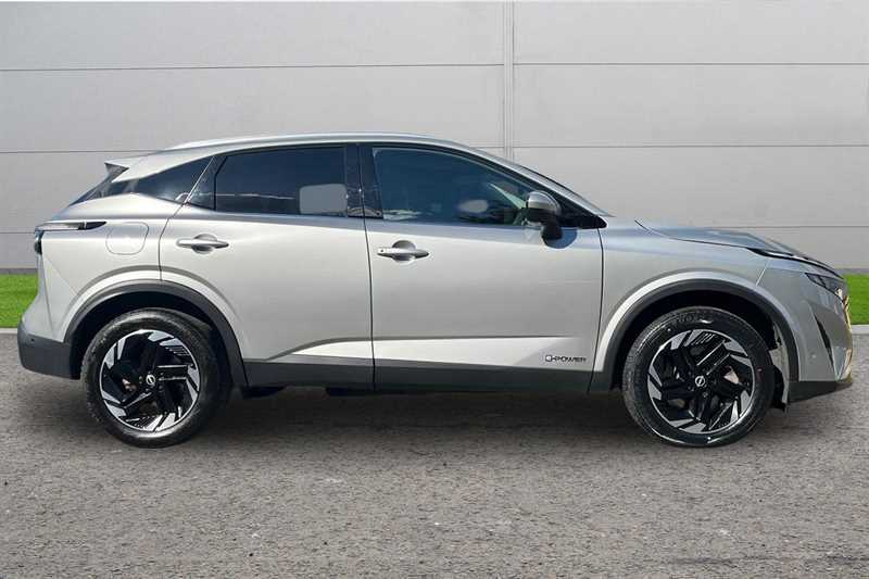 Nissan Qashqai 1.5 E-power N-connecta Silver #3