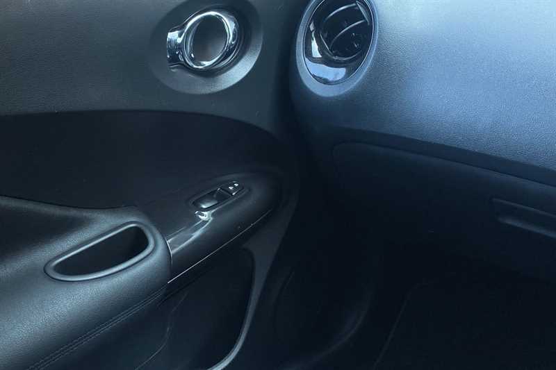 Nissan Juke 1.6 Tekna Xtron Euro 6 Blue #38