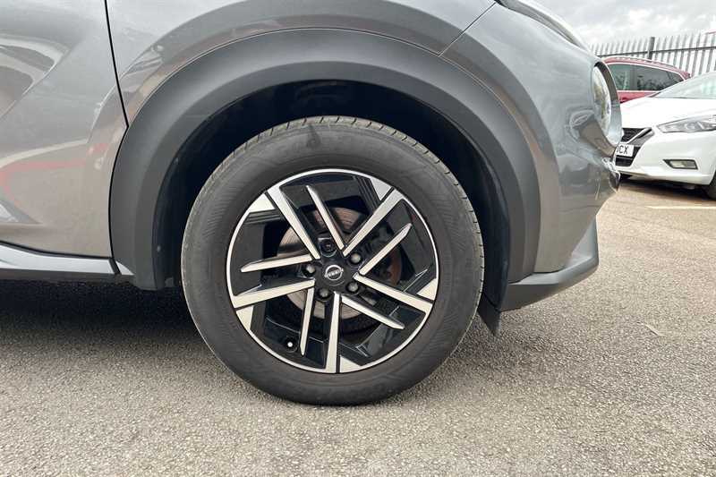 Nissan Juke 1.6 Hybrid N-connecta Silver #6