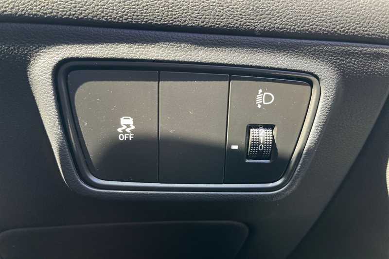 Hyundai Tucson 1.6 Tgdi 48V Mhd Se Connect 2Wd Dct EN23NBD Black #4