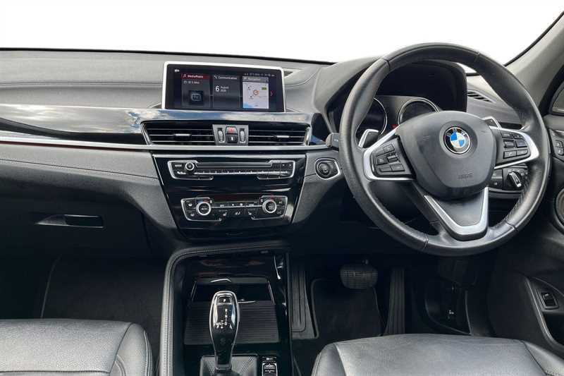 BMW X1 Xdrive 20I Xline Step Black #4
