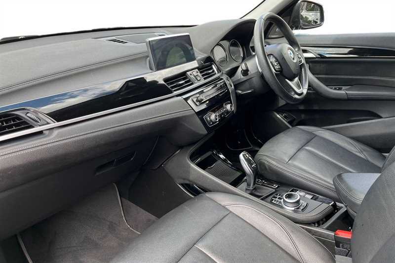 BMW X1 Xdrive 20I Xline Step Black #2