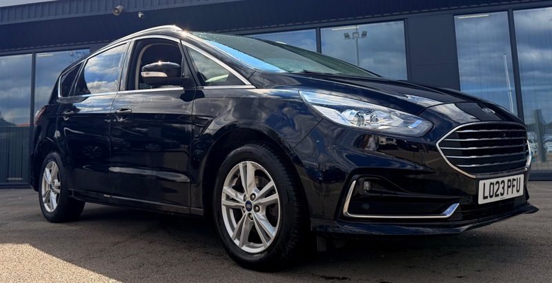 Ford S-Max 2.5 Fhev 190 Titanium Cvt Black