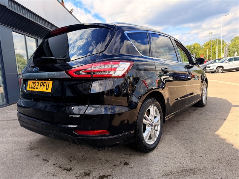 Ford S-Max 2.5 Fhev 190 Titanium Cvt Black #4